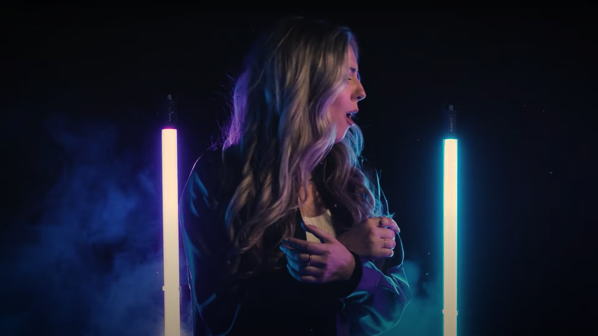 Neon Arrows